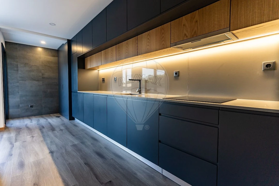 Apartamento T1 para Arrendamento em Aguas Santas Foto 7