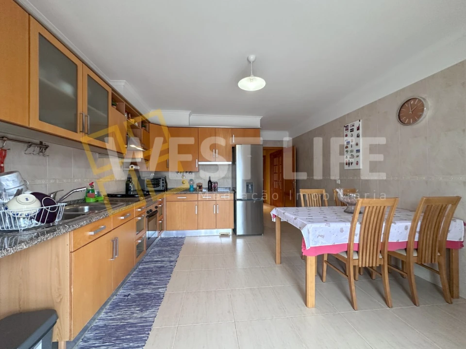 Apartamento T2 para Arrendamento em Mafra Foto 9