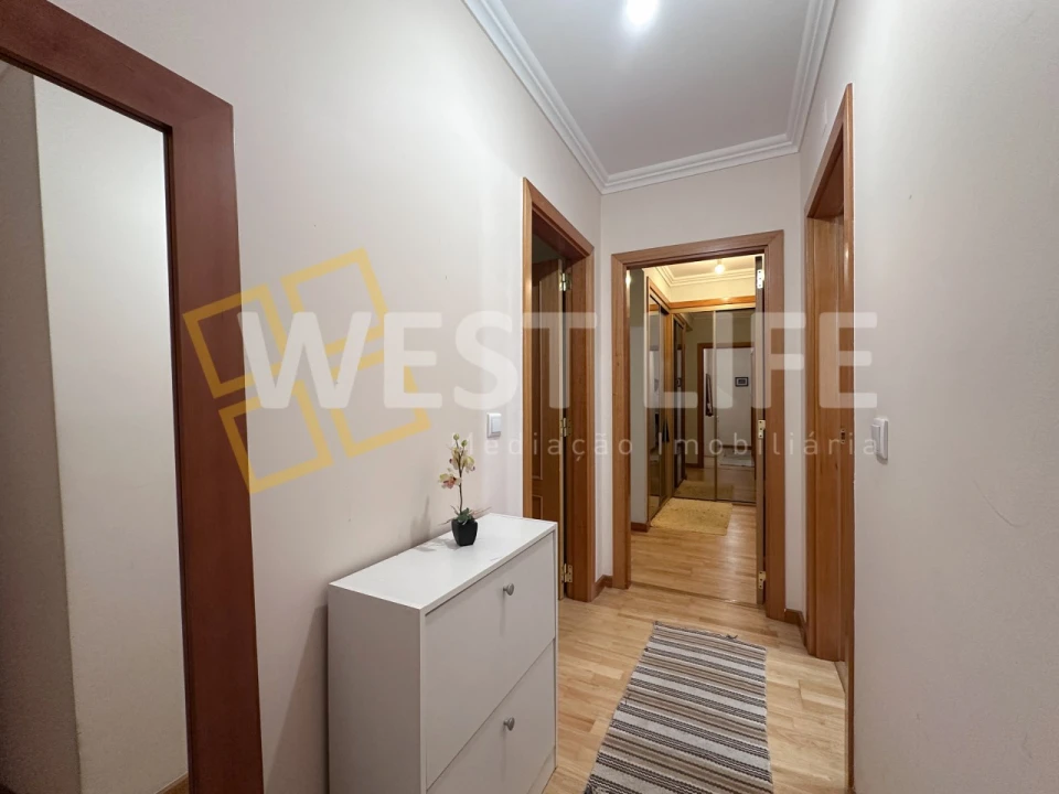 Apartamento T2 para Arrendamento em Mafra Foto 17
