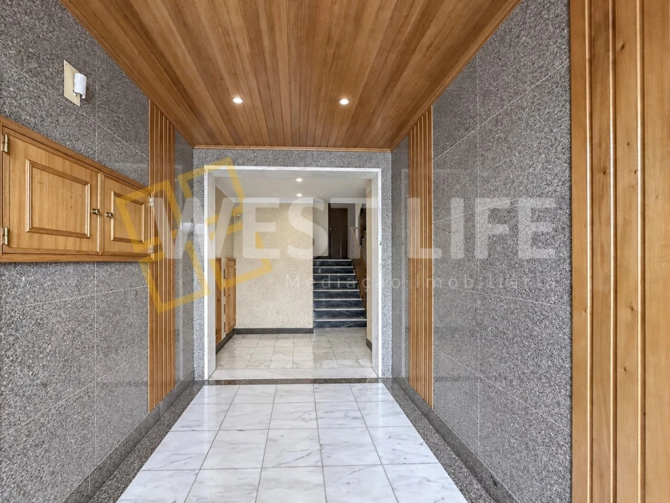 Apartamento T2 para Arrendamento em Mafra Foto 27
