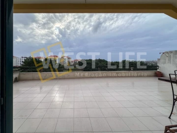 Apartamento T2 para Arrendamento em Mafra