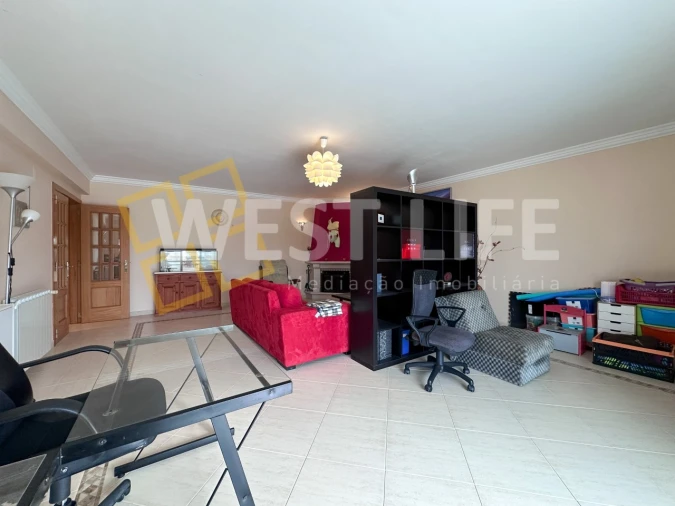 Apartamento T2 para Arrendamento em Mafra Foto 4