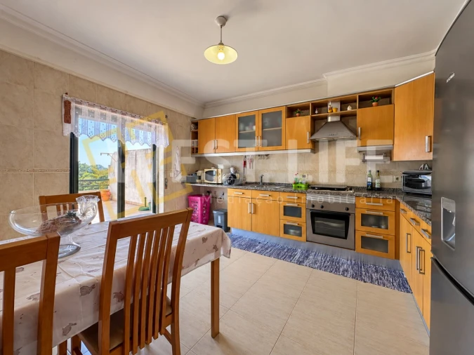 Apartamento T2 para Arrendamento em Mafra Foto 9