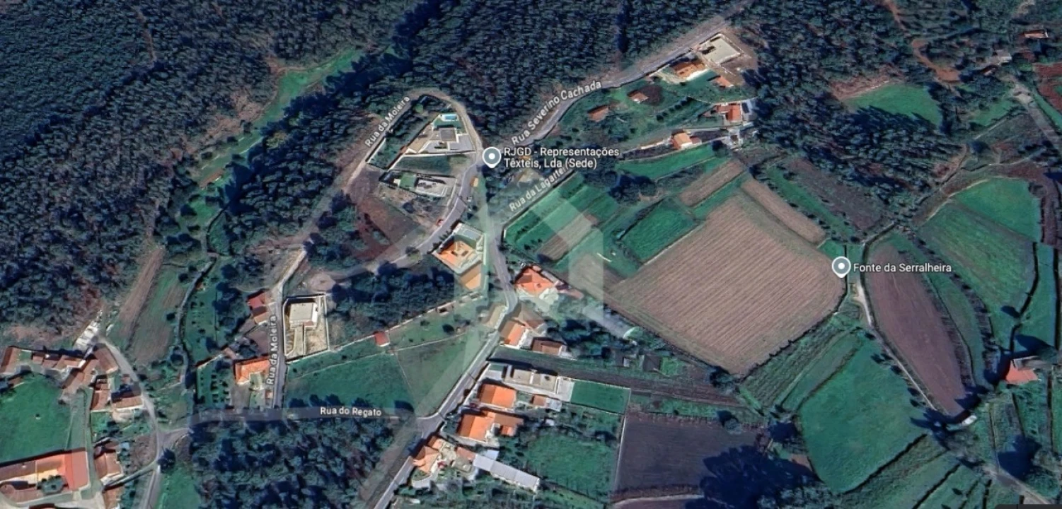 Terreno para Venda em Vila Cova e Feitos Foto 3