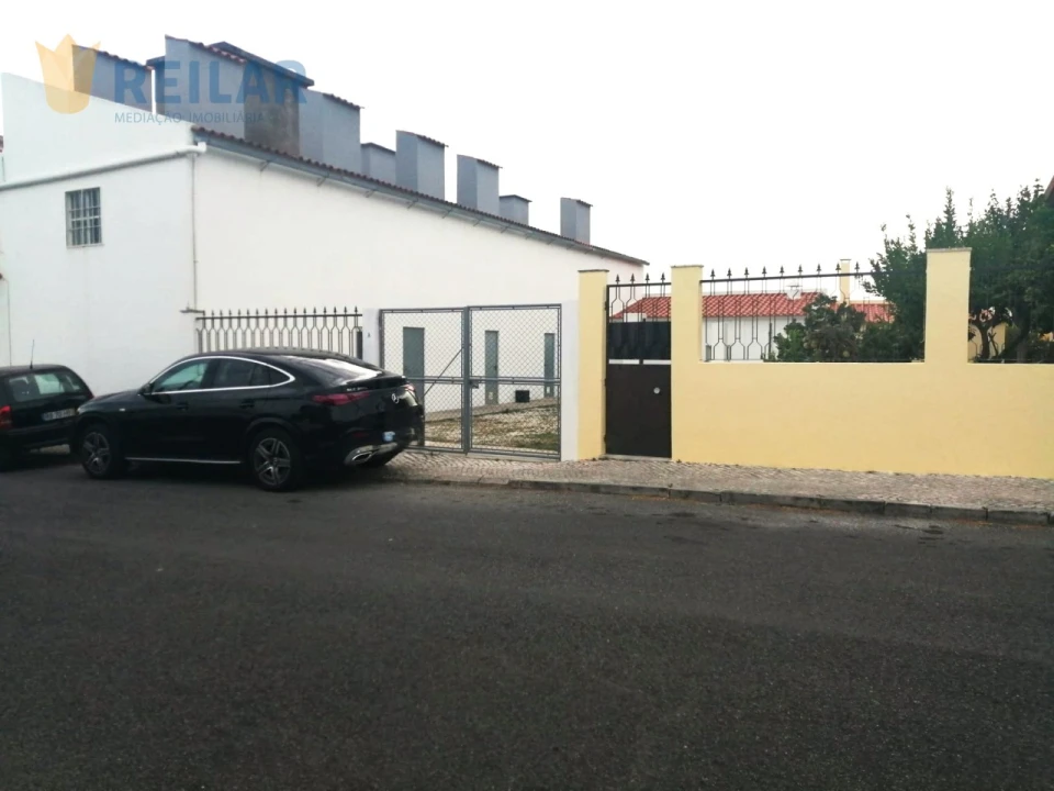 Armazém para Arrendamento em Santa Iria de Azoia, São João da Talha e Bobadela Foto 8