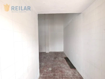 Armazém para Arrendamento em Santa Iria de Azoia, São João da Talha e Bobadela
