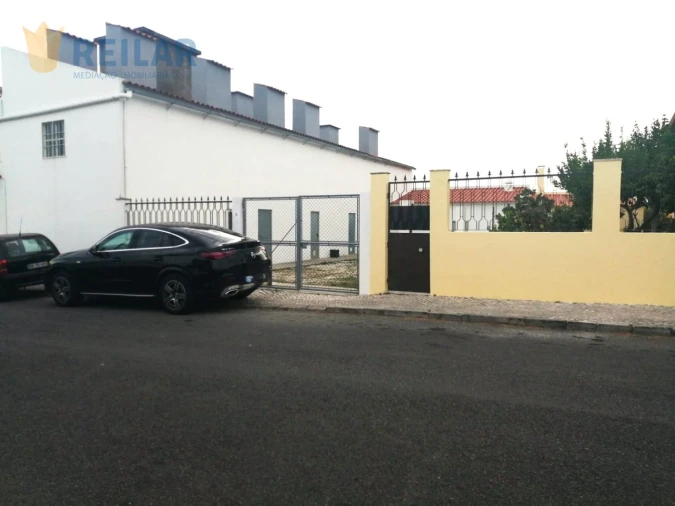 Armazém para Arrendamento em Santa Iria de Azoia, São João da Talha e Bobadela Foto 8