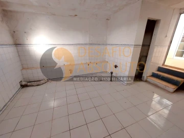 Moradia T3 para Venda em Azeitão (São Lourenço e São Simão)