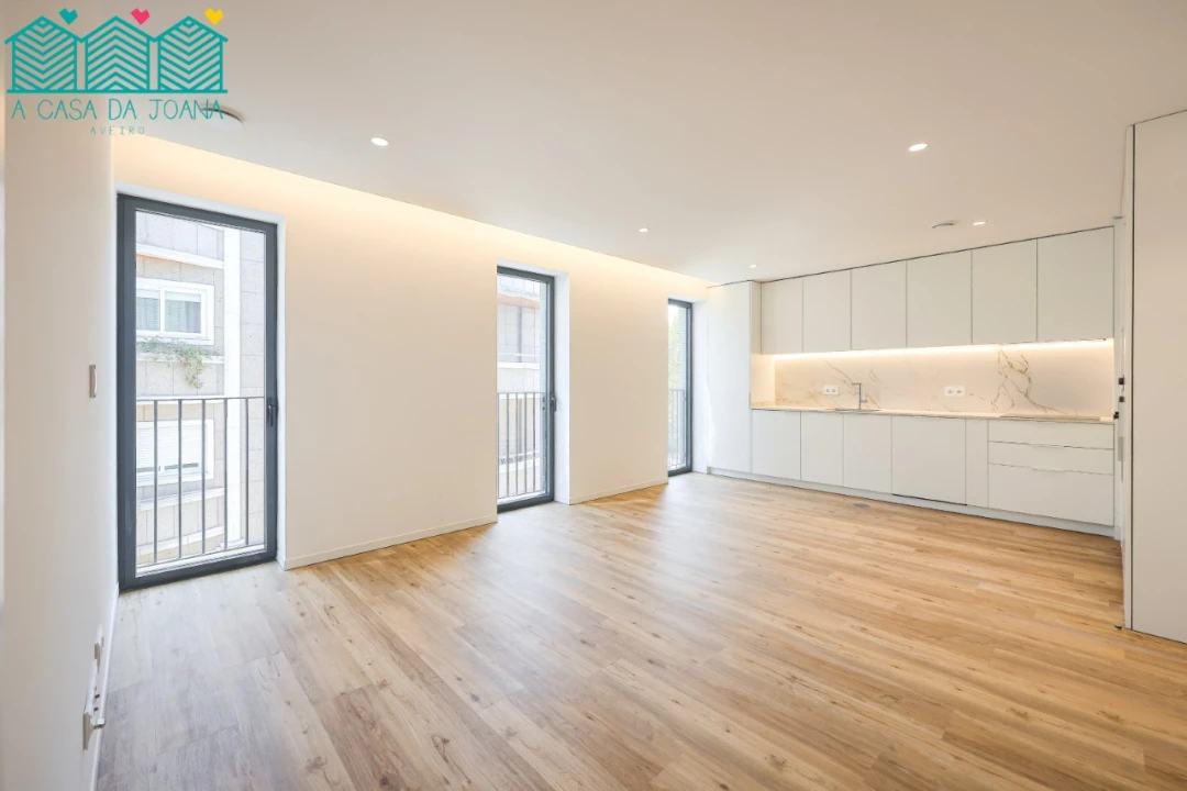 Apartamento T2 para Venda em Glória e Vera Cruz Foto 1