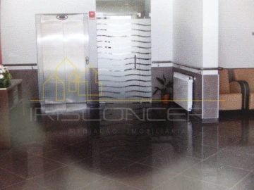 Negócio para Venda em Leiria, Pousos, Barreira e Cortes
