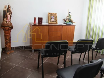 Prédio para Venda em Santa Catarina da Serra e Chainça