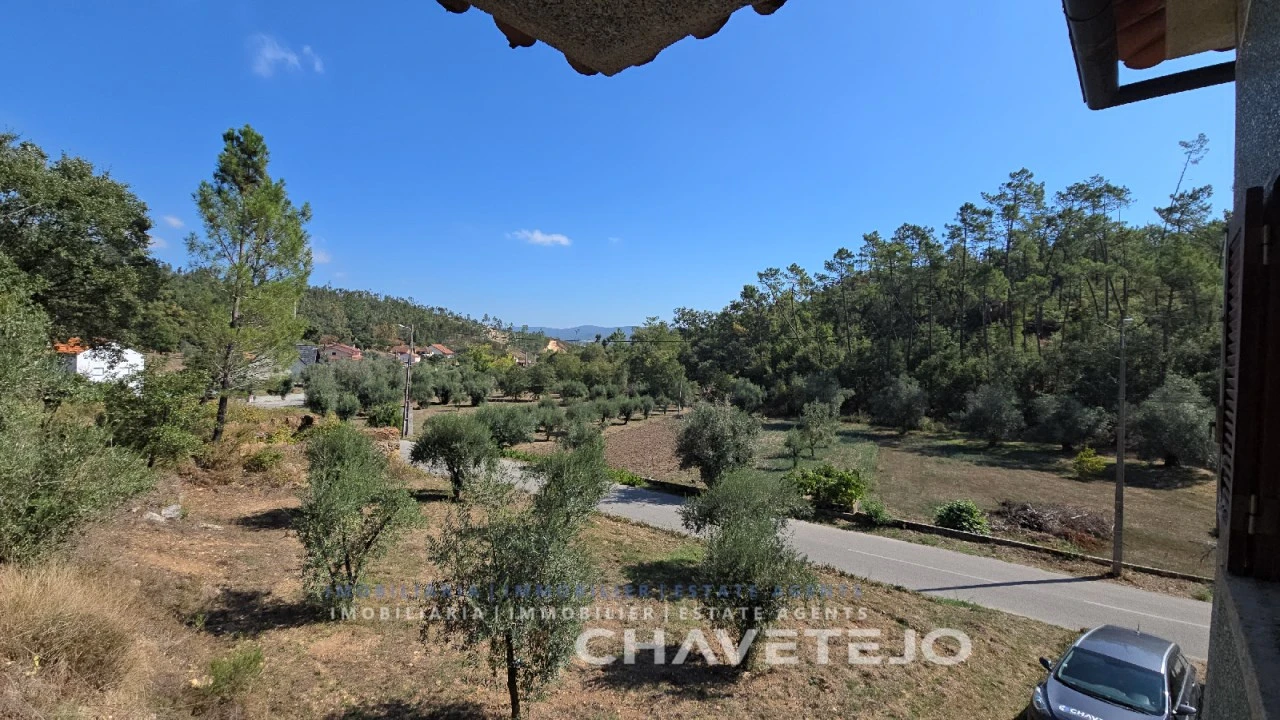 Moradia T3 para Venda em Espite Foto 41