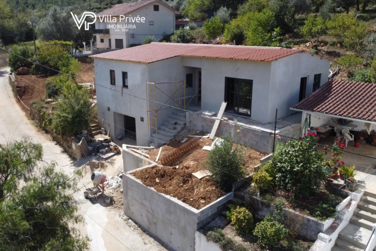 Moradia T3 para Venda em Assafarge e Antanhol Foto 2