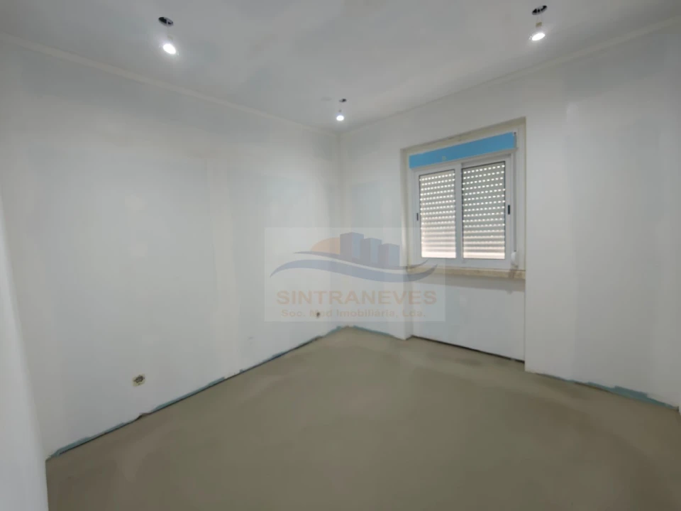 Apartamento T2 para Venda em Mina de Água Foto 8