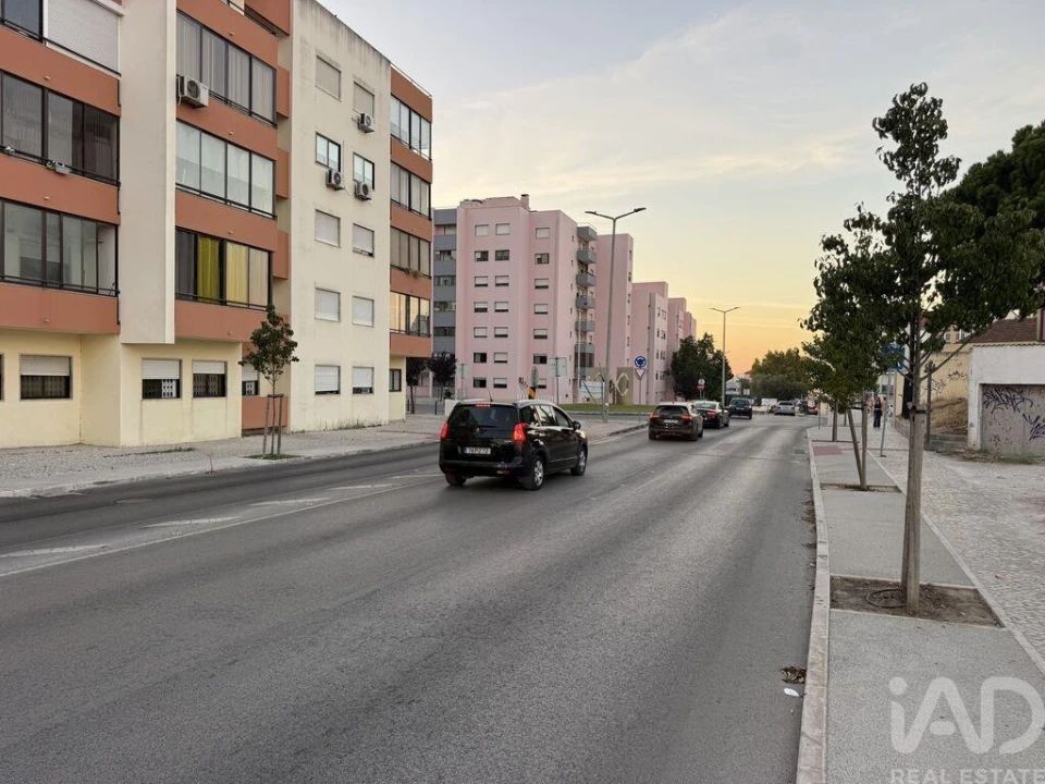 Apartamento T2 para Venda em Barreiro e Lavradio Foto 38