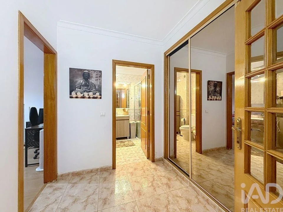 Apartamento T2 para Venda em Barreiro e Lavradio Foto 25