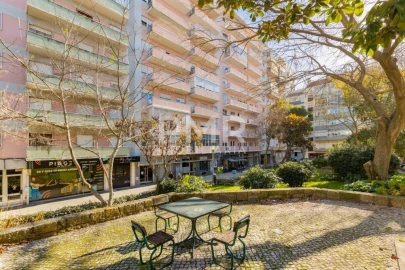 Apartamento T3 para Arrendamento em Lumiar