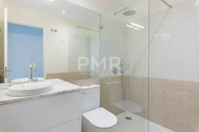 Apartamento T3 para Arrendamento em Lumiar