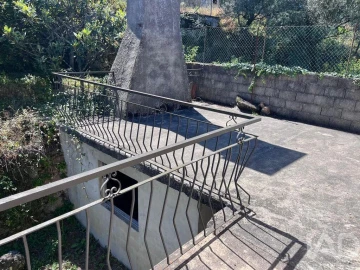 Moradia T2 para Venda em Vilela, Seramil e Paredes Secas