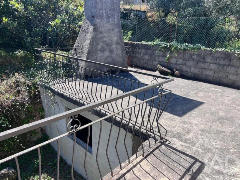 Moradia T2 para Venda em Vilela, Seramil e Paredes Secas Foto 3