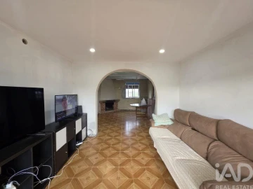 Moradia T3 para Venda em Lamas e Cercal