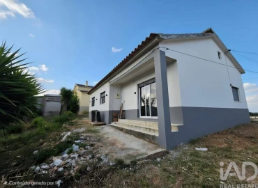 Moradia T3 para Venda em Lamas e Cercal