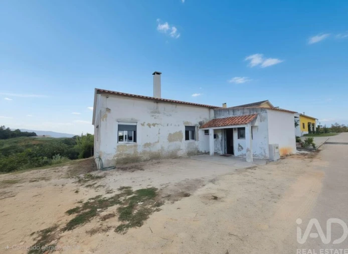 Moradia T3 para Venda em Lamas e Cercal Foto 27