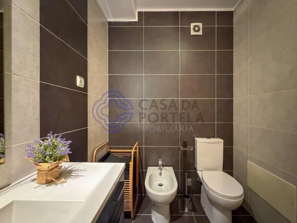 Apartamento T3 para Venda em Pechão Foto 47