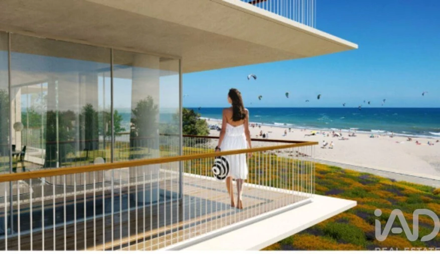 Apartamento T2 para Arrendamento em Armação de Pera Foto 11