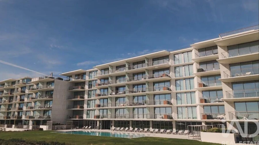 Apartamento T2 para Arrendamento em Armação de Pera