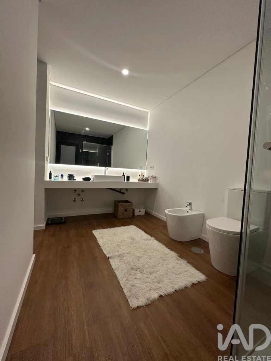 Moradia T3 para Venda em Baltar Foto 7
