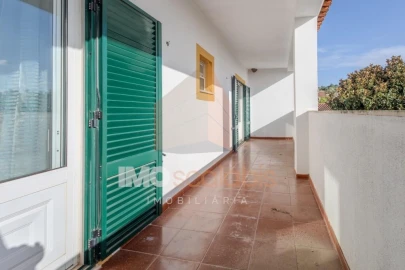 Moradia T5 para Venda em Carregueira