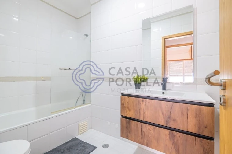 Moradia T3 para Arrendamento em Gaio-Rosário e Sarilhos Pequenos Foto 20