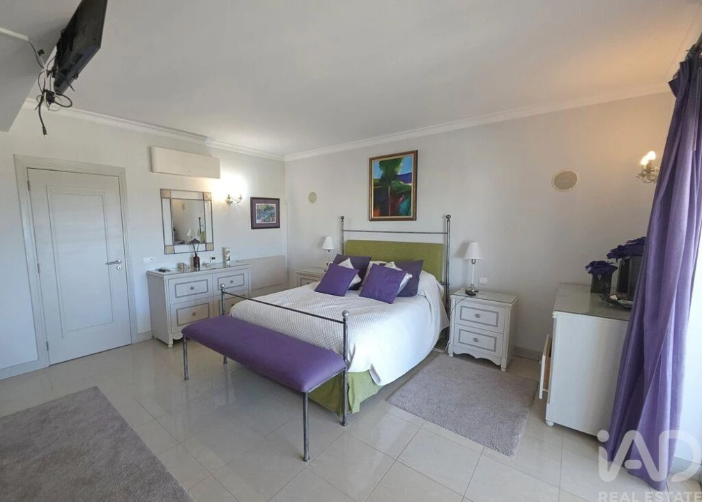 Apartamento T3 para Venda em Quarteira Foto 16