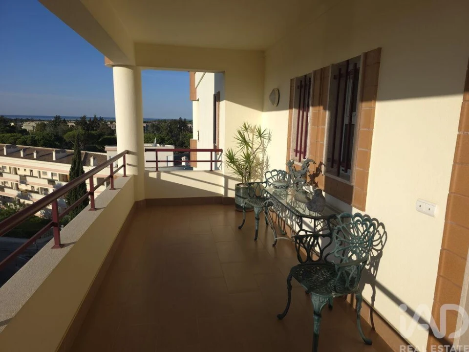 Apartamento T3 para Venda em Quarteira Foto 28
