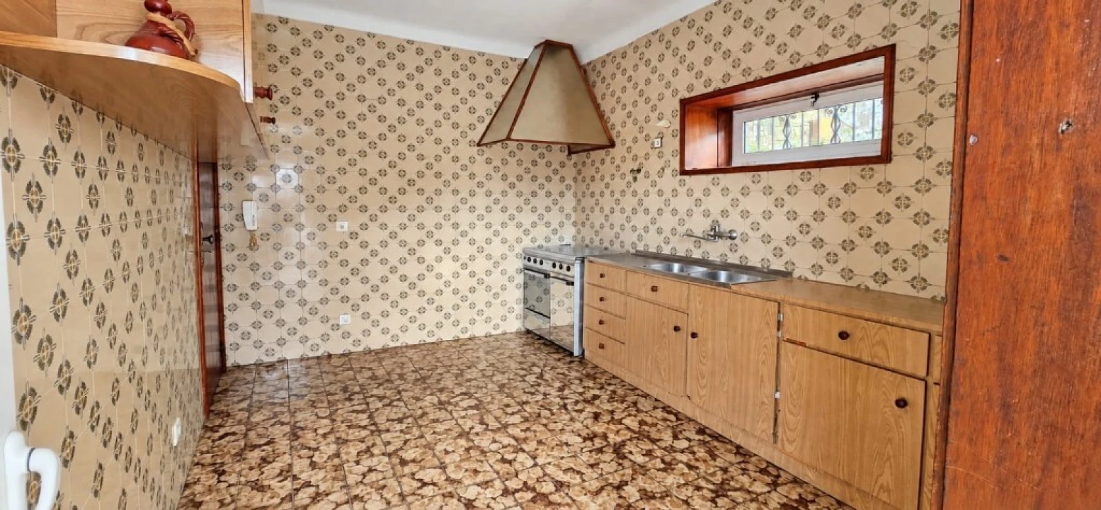 Moradia T3 para Venda em Rebordões Foto 3