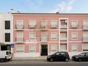 Apartamento T2 para Venda em Almeirim