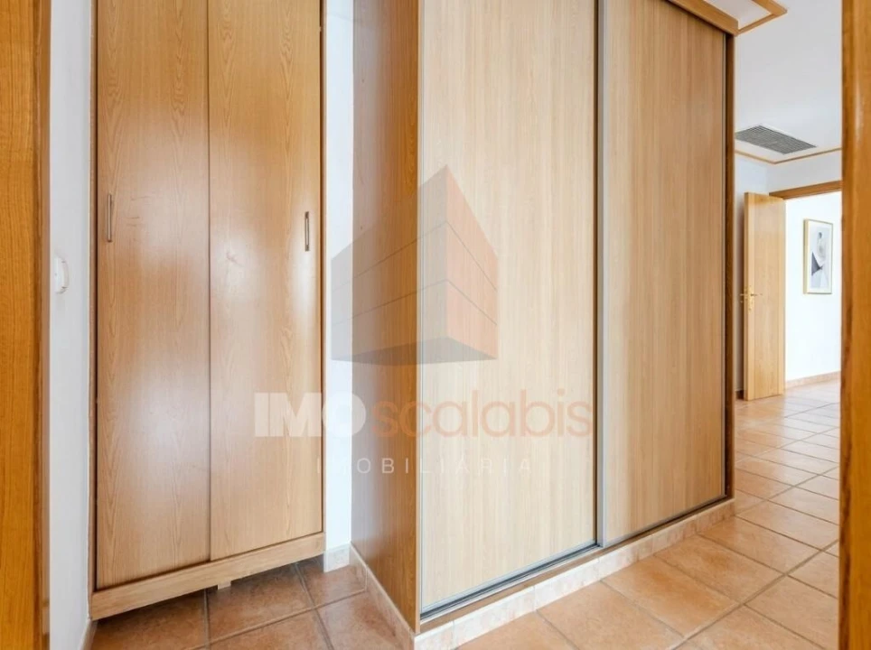 Apartamento T2 para Venda em Almeirim Foto 15