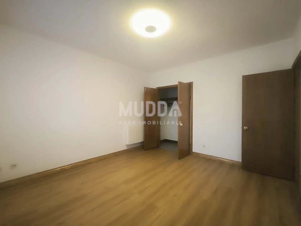 Quarto para Arrendamento em Ovar, São João, Arada e São Vicente de Pereira Jusã Foto 1