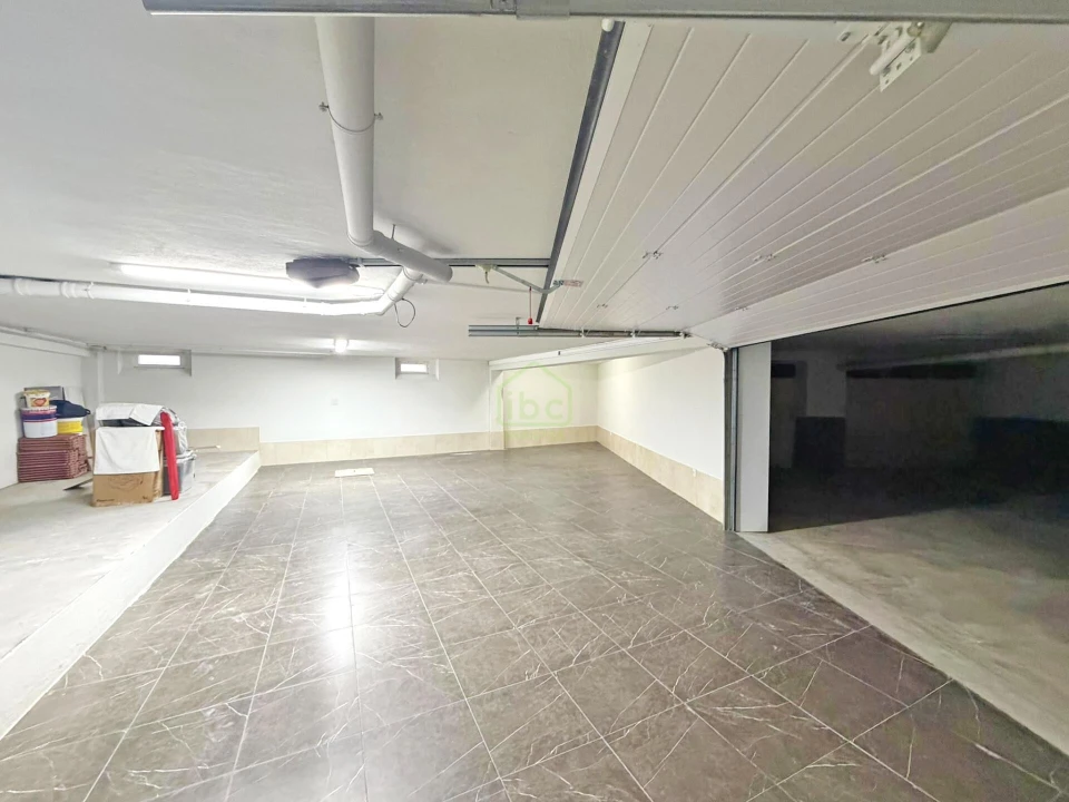 Moradia T2 para Venda em Arvore Foto 22