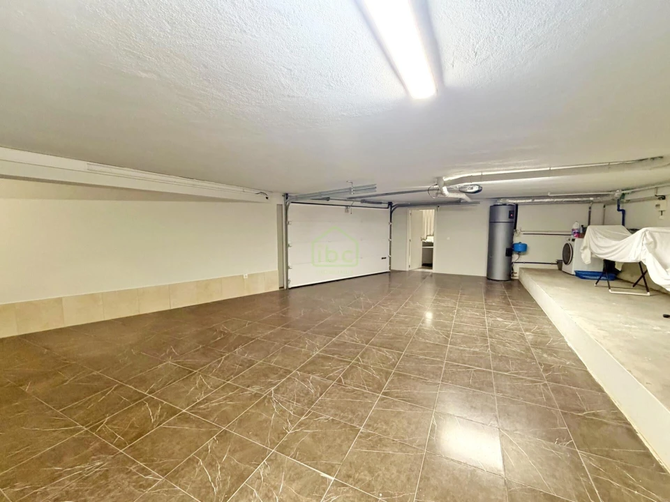Moradia T2 para Venda em Arvore Foto 18