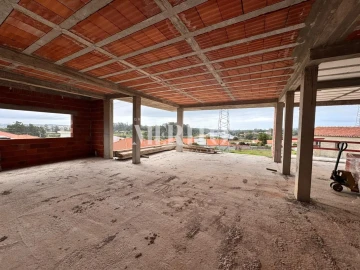 Moradia T3 para Venda em Gemeses