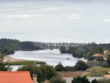 Moradia T3 para Venda em Gemeses