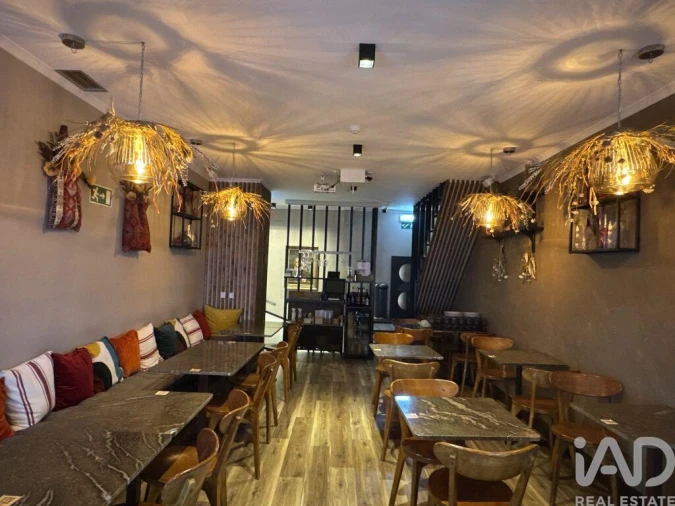 Loja para Venda em Santo António Foto 8