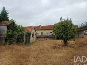 Moradia T8 para Venda em São Martinho de Árvore e Lamarosa