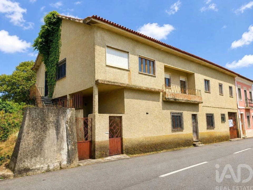 Moradia T8 para Venda em São Martinho de Árvore e Lamarosa Foto 3