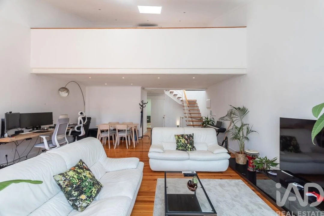 Apartamento T2 para Venda em Misericórdia Foto 1