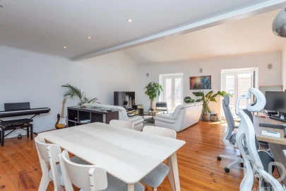 Apartamento T2 para Venda em Misericórdia