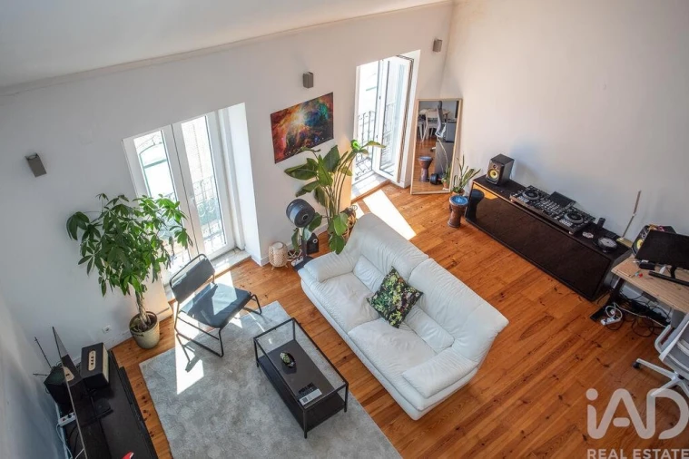 Apartamento T2 para Venda em Misericórdia Foto 21