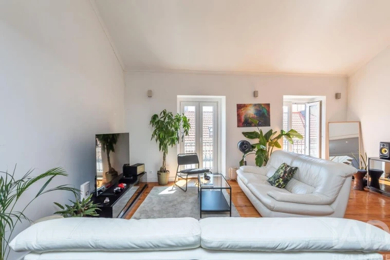 Apartamento T2 para Venda em Misericórdia Foto 3